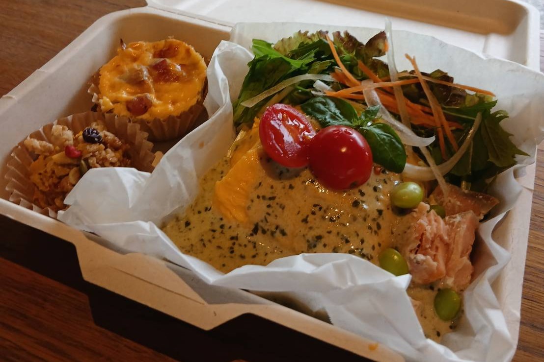010　未来食堂ランチボックス -サイズ変更
